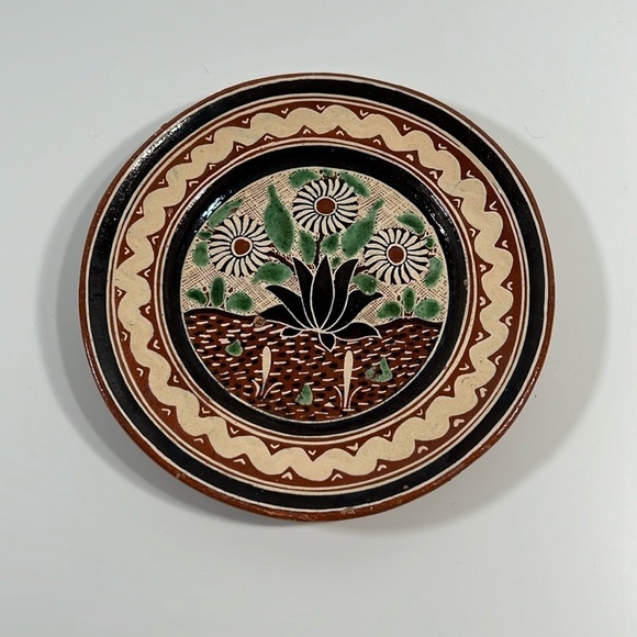 Vintage Mexican Folk Art Terracotta Tonala Petallio Plate Signed Pedro Chavez - Picture 1 of 10